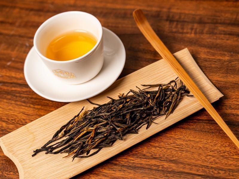 Элитный чай Сосновые иглы Дянь Хун3