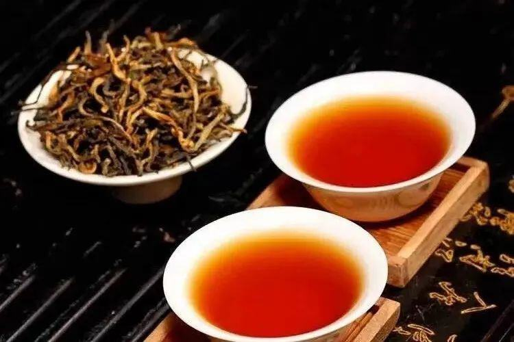 Международный день чая: знакомимся с нашим юньнаньским чаем дянь хун